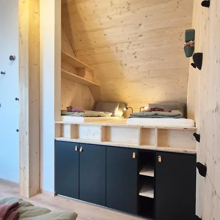 Haus Am Fels Apartment