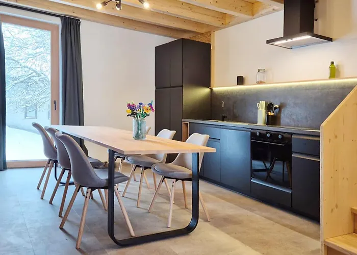 Haus Am Fels, Alpenaster Apartmán *